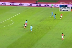 青島海牛2-0領(lǐng)先深圳新鵬城！康瓜點射破門建功